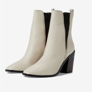 Nib Marc Fisher Kristie Leather Block Heeled Booties in Ivory